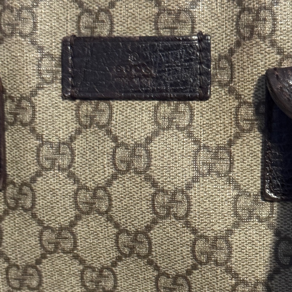 Gucci Brown Monogram Tote w/vintage dust bag,Shopping Bag and Ribbons - Picture 4 of 16